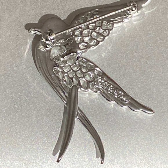 Vintage Sarah Coventry Silver tone Brooch PEACE Dove Pin VTG Signed - Picture 3 of 5